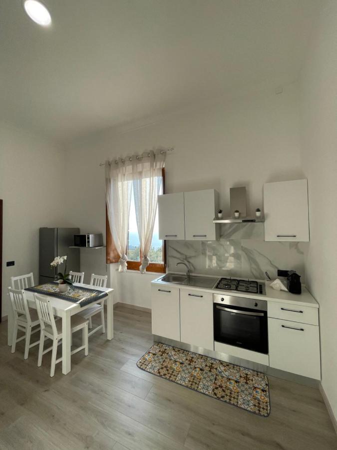 Liparulo Holiday House ماسّا لوبْرينسِ المظهر الخارجي الصورة